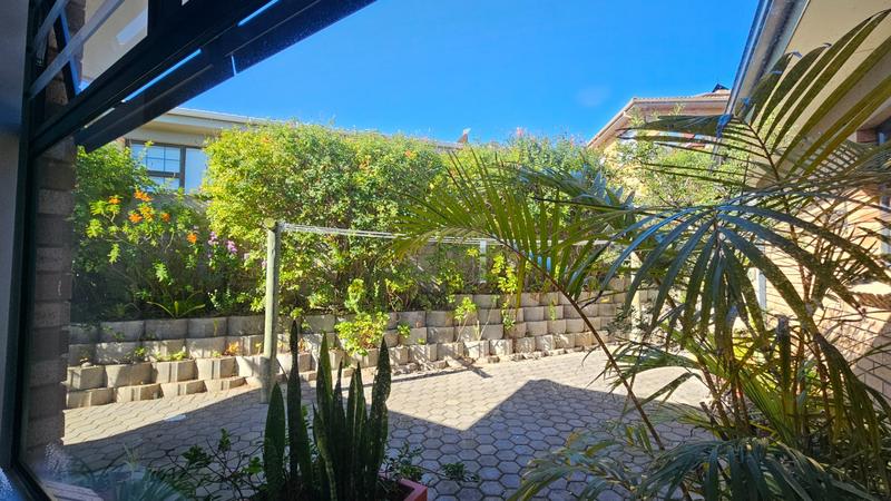 3 Bedroom Property for Sale in Reebok Western Cape